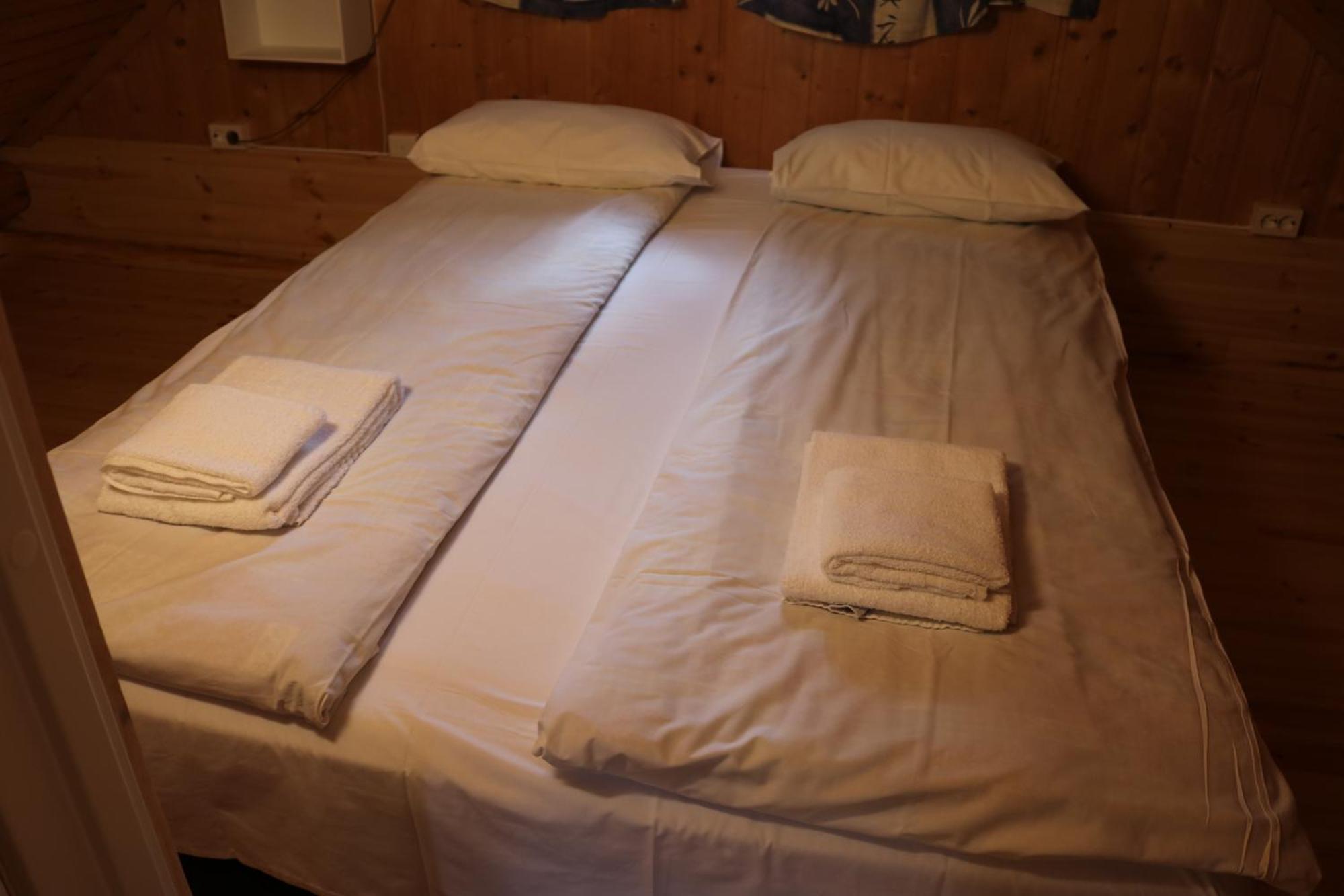 Trollbu Aabrekk Gard Villa Briksdalsbre Exteriör bild
