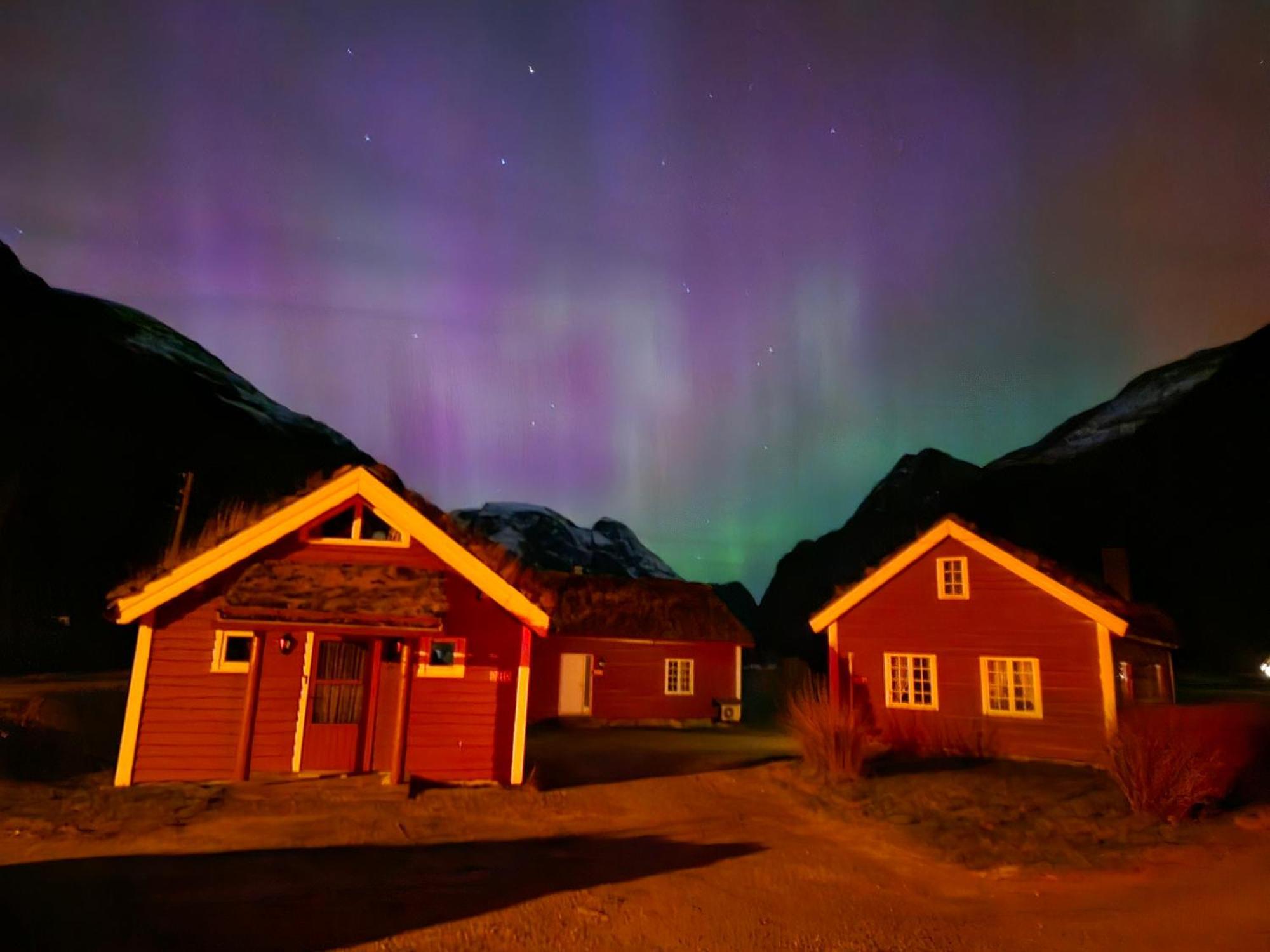 Trollbu Aabrekk Gard Villa Briksdalsbre Exteriör bild
