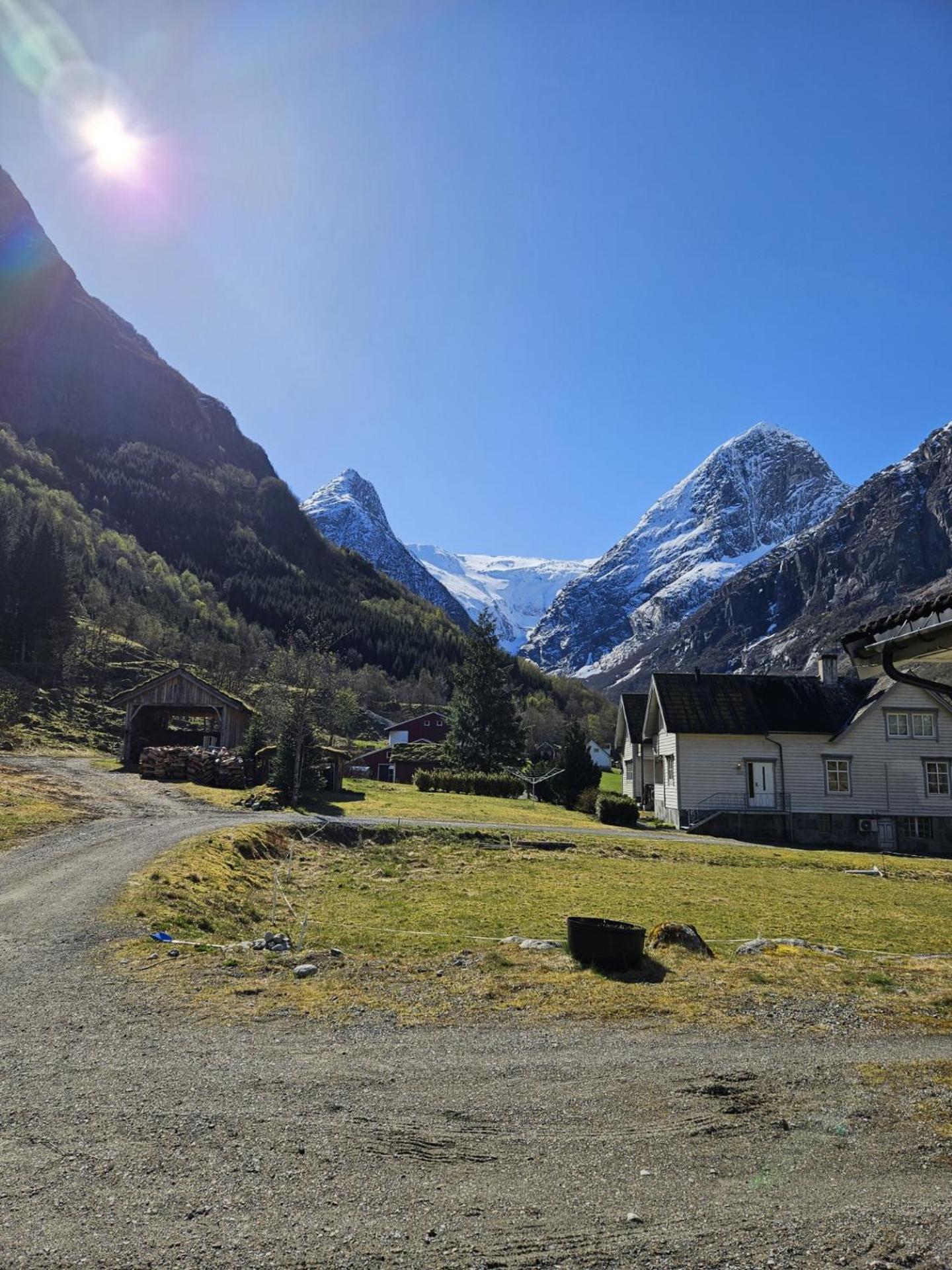 Trollbu Aabrekk Gard Villa Briksdalsbre Exteriör bild